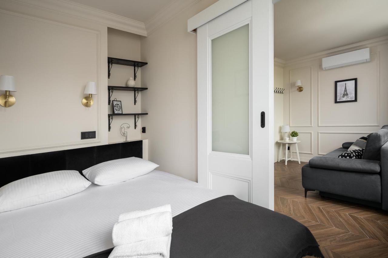 Petit Paris 36 Apartment Warsaw Luaran gambar